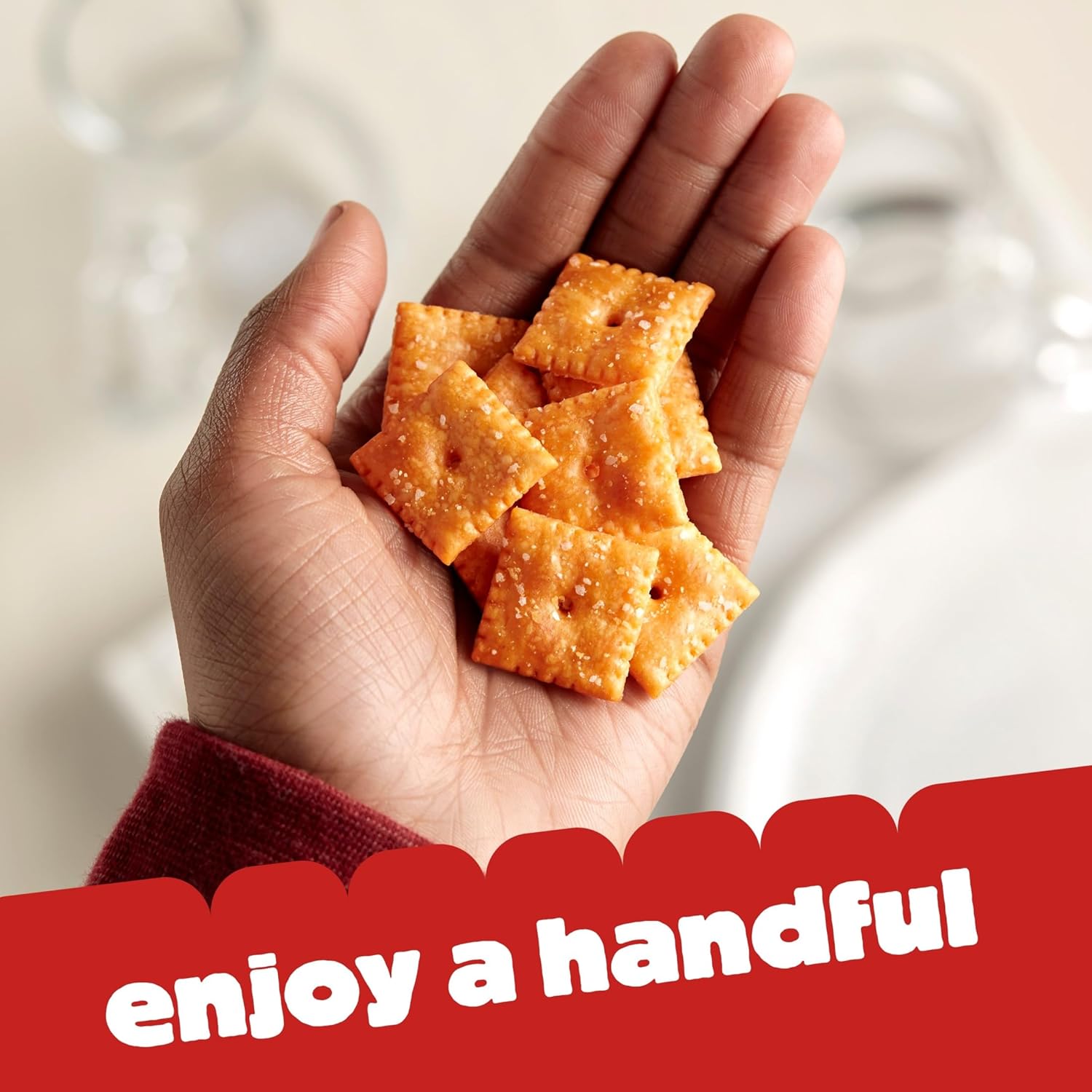 Cheez-It Cheese Crackers, Baked Snack Crackers, Lunch Snacks, Original (40 Packs)