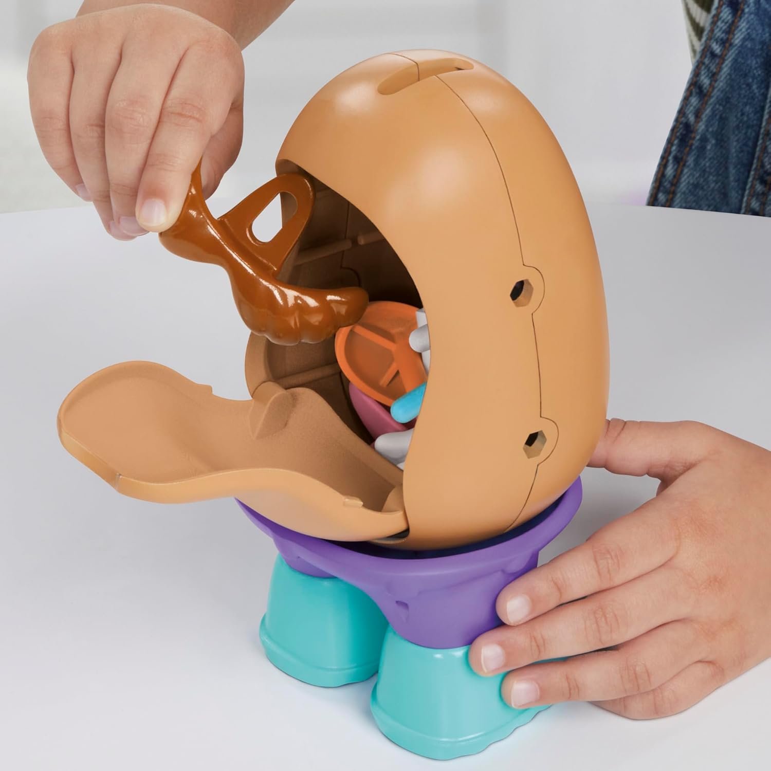 Potato Head Express Yourspud Playset with 1 Potato Body and 32 Accessories, Creative Toddler and Preschool Toys for Boys and Girls 2 Years and Up